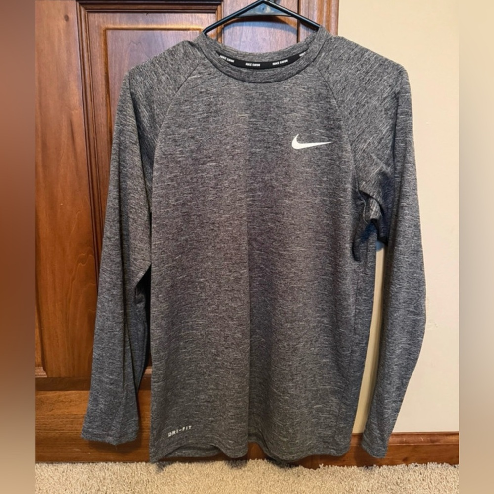 Nike Grey Dri-Fit Long Sleeve Shirt (Small)